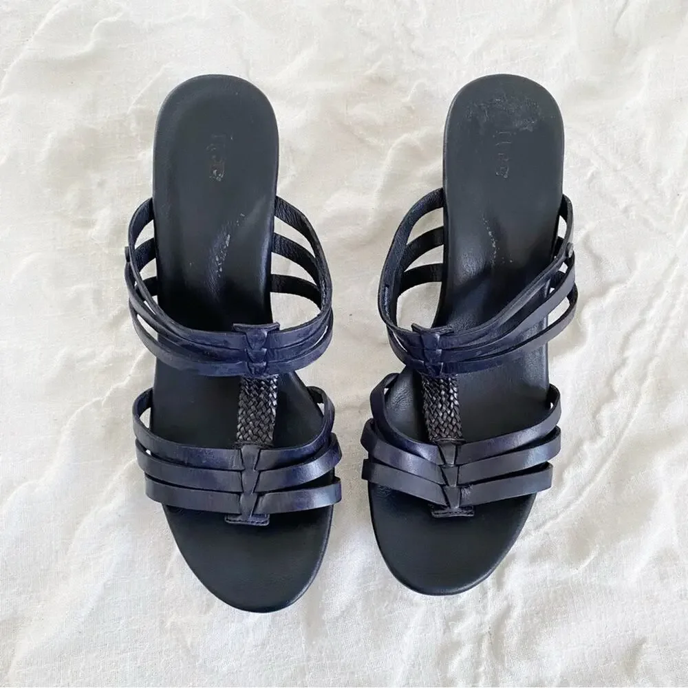 Ugg Black Mattie Leather PlatformWedge Sandal Size 9W